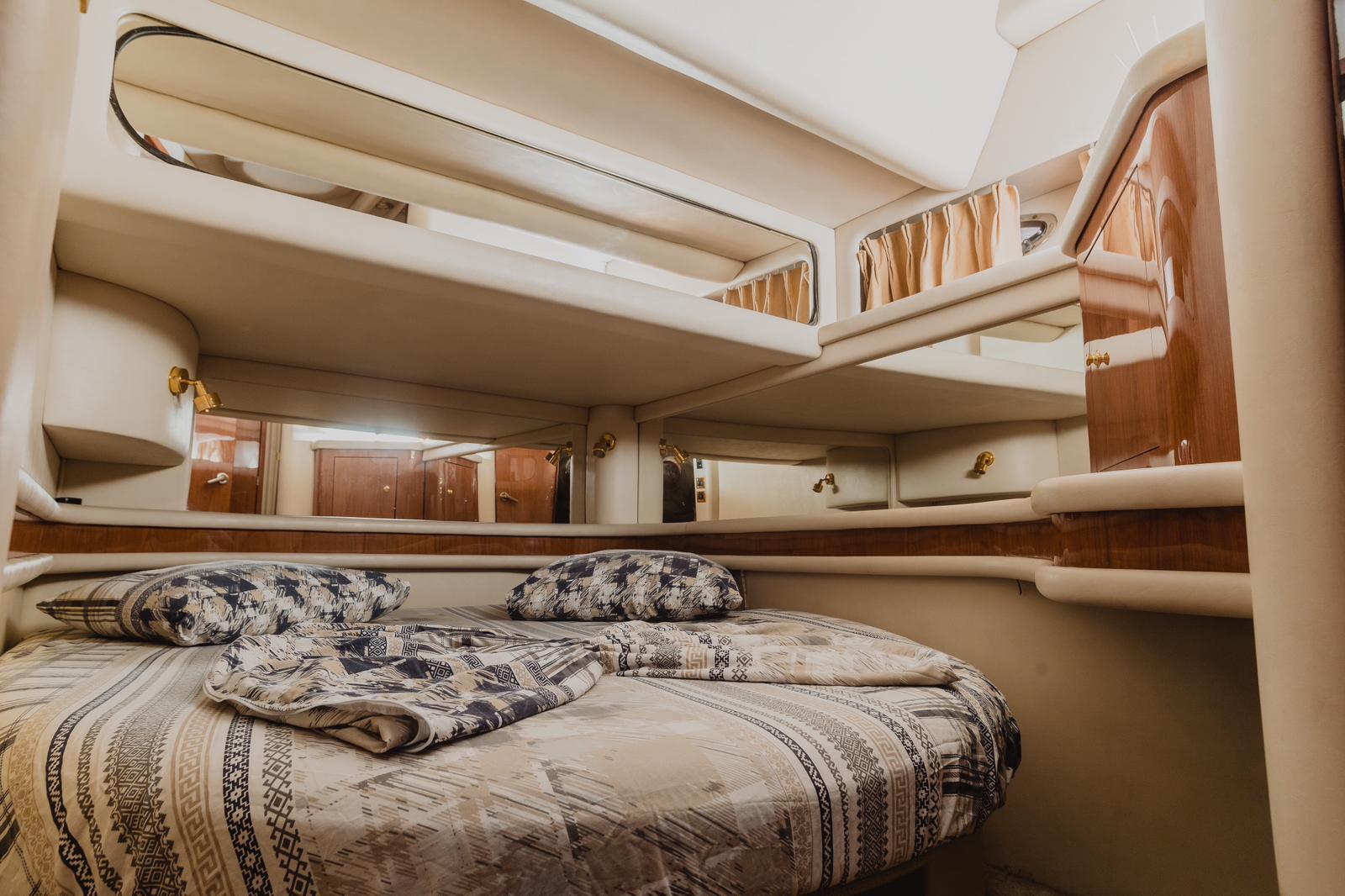 Alanya Yacht Rental 16m Sea Ray 480